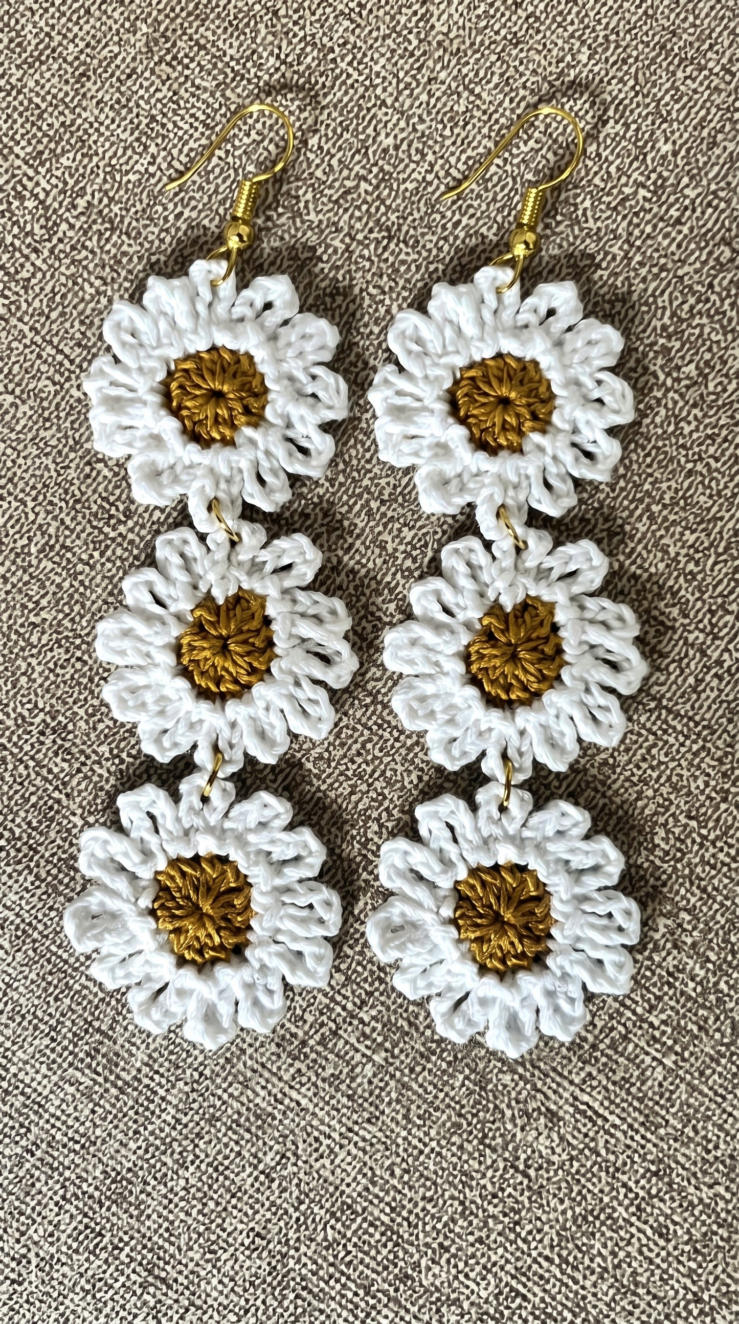 Astra Daisy Drop Earrings